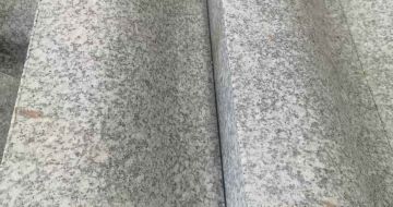 齐齐哈尔芙蓉白S型拉丝面路沿石