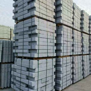 齐齐哈尔 路沿石（路侧石），颜色一致，尺寸标准