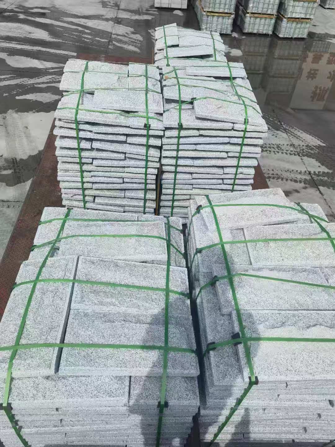 齐齐哈尔 芝麻白蘑菇石装车出货