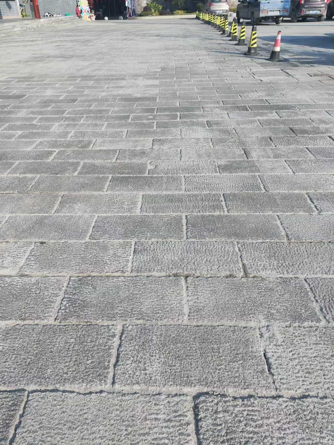 齐齐哈尔仿古石铺装效果