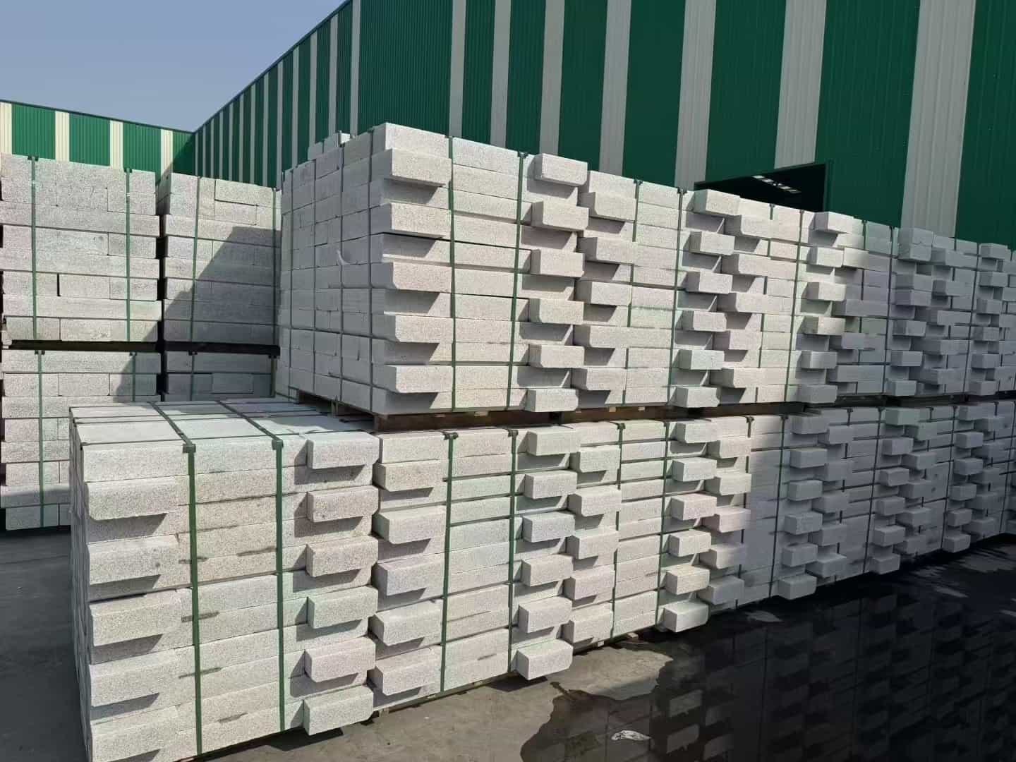 齐齐哈尔芝麻白路沿石