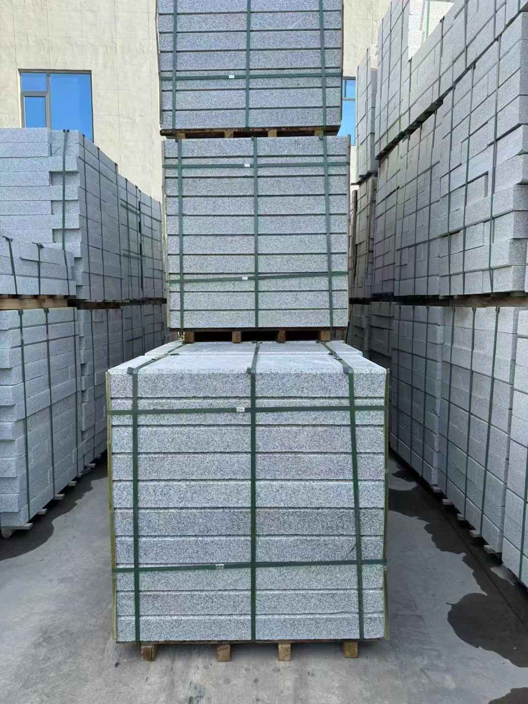 齐齐哈尔 公园台阶石