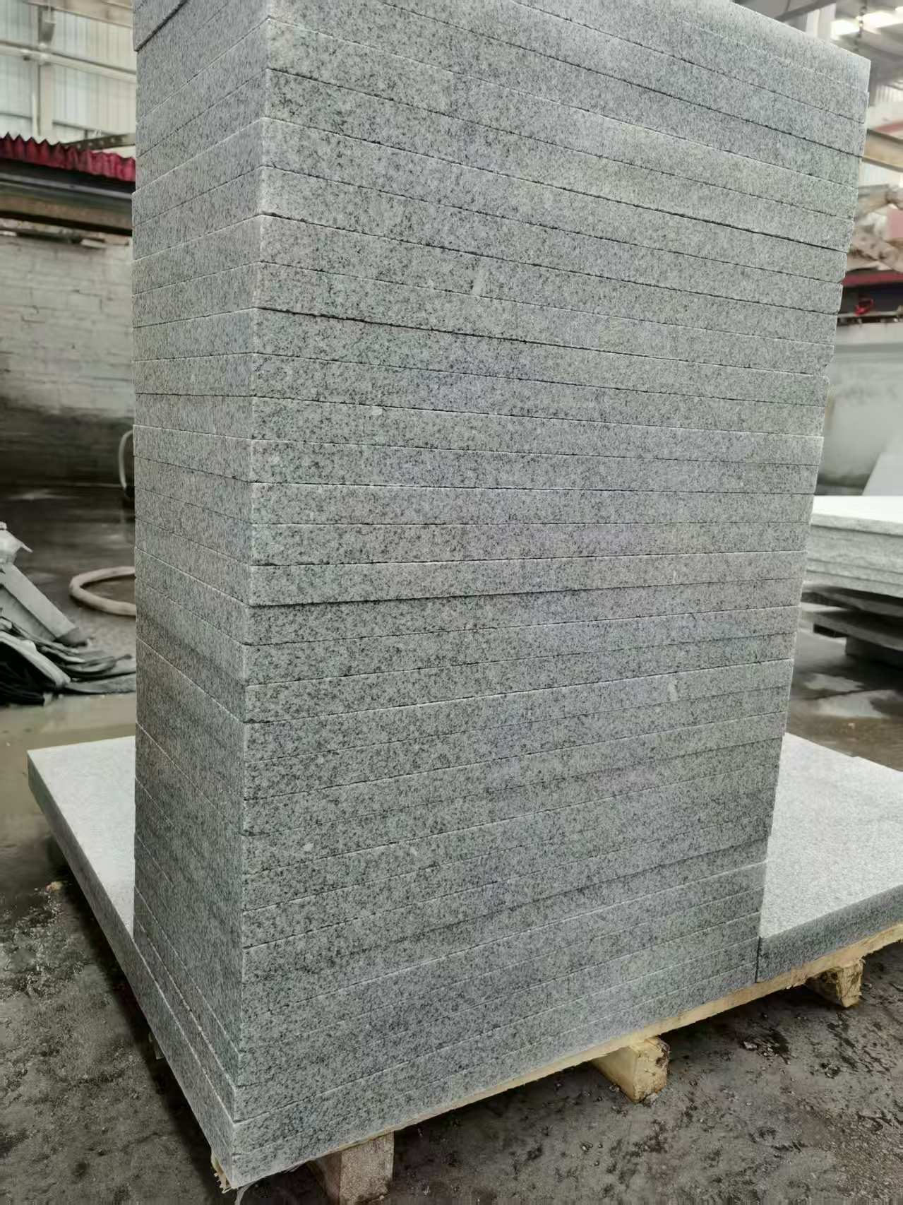 齐齐哈尔 花岗岩 地铺成品300*600，尺寸标准、厚薄均匀